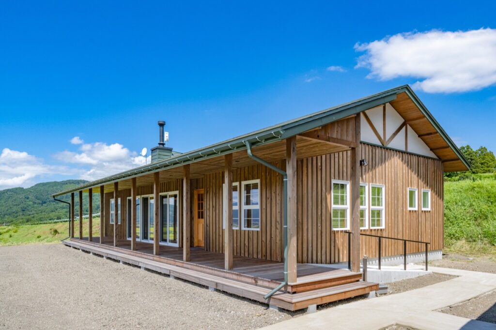 蔵王ウッディファーム ワイナリーコテージ（上山市原口）