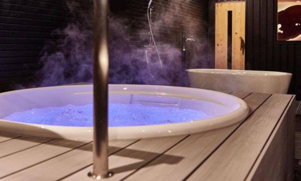 BY THE BIWAKO（高島市）