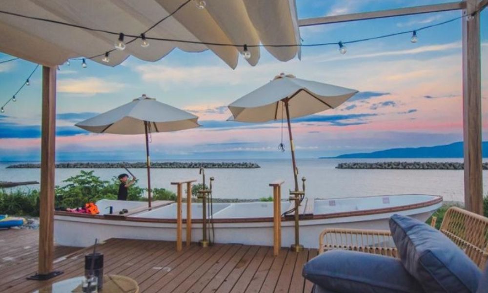 AKIYATO Sea Side 椿（佐渡市椿）