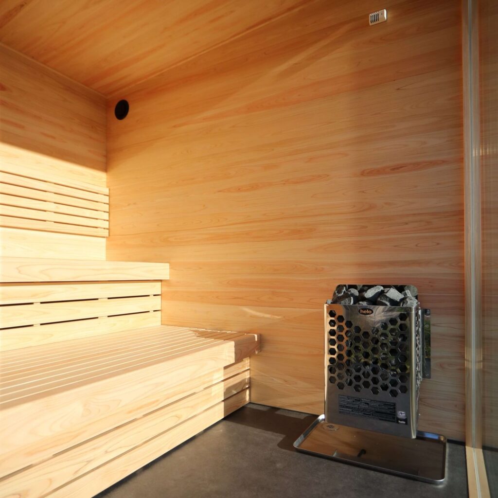 MORI SAUNA 屋外用サウナ 広さ