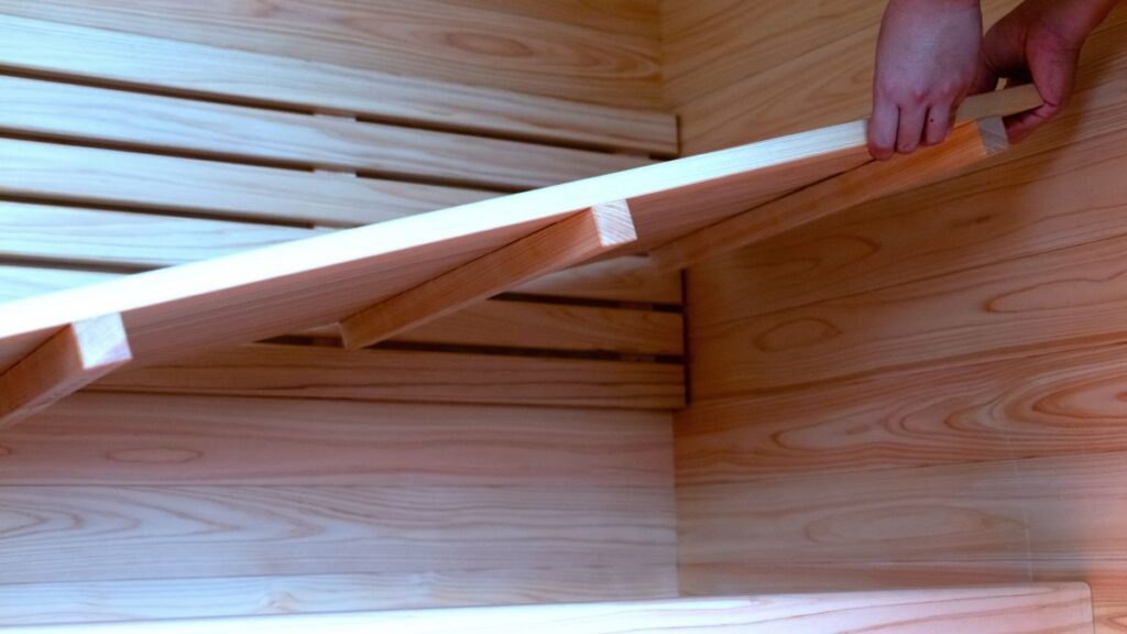 MORI SAUNA 屋外用サウナ ベンチ取り外し