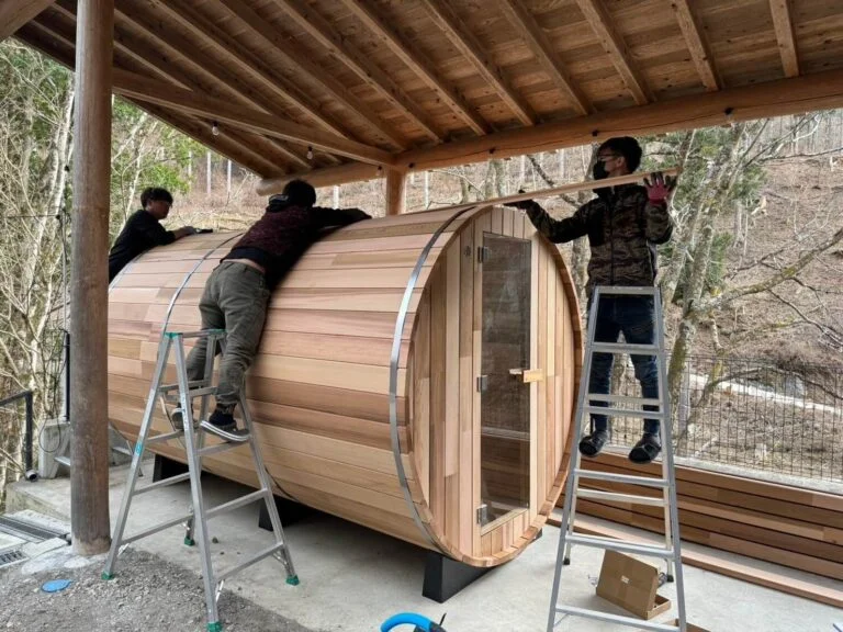 屋外用サウナ 屋根
