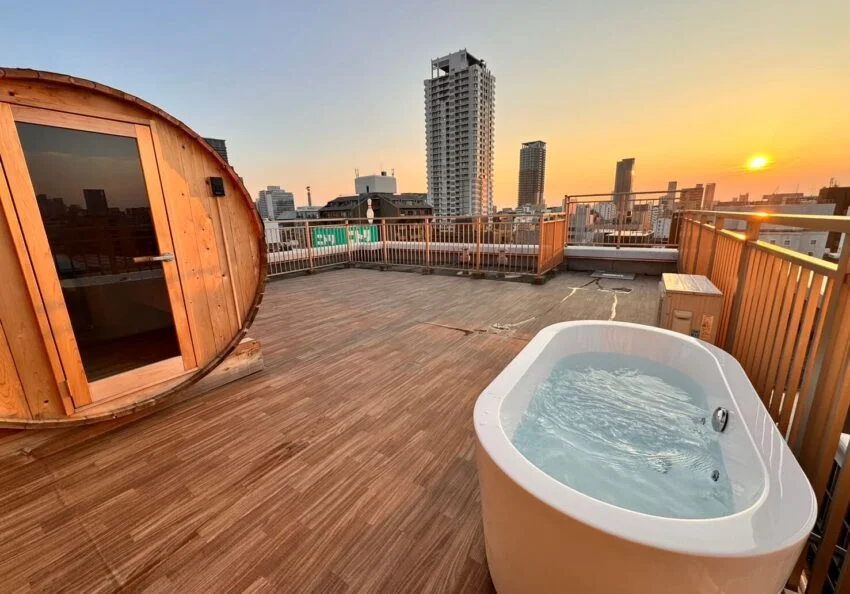 アウトドアサウナ　露天風呂