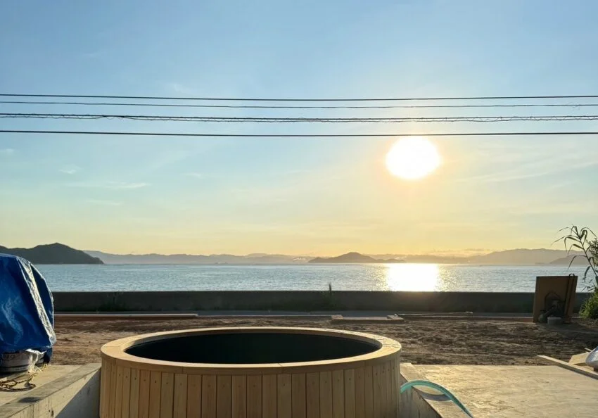 屋外サウナ　水風呂