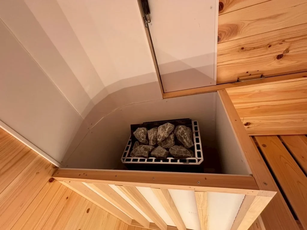 電気サウナストーブ　不燃材
