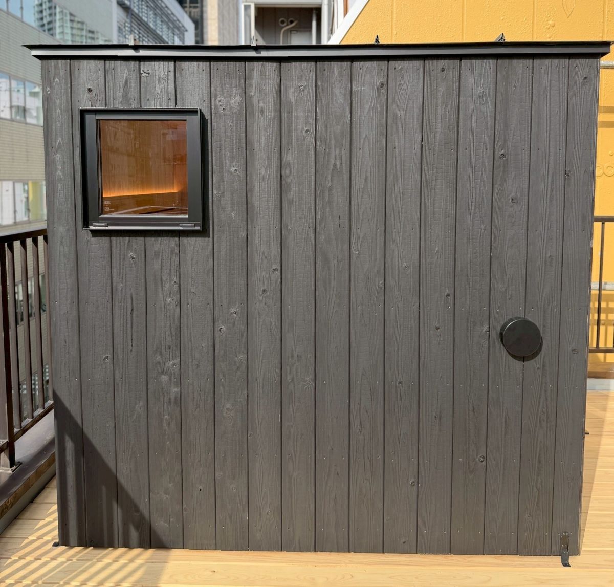 MORI SAUNA YAKISUGI 焼杉外装