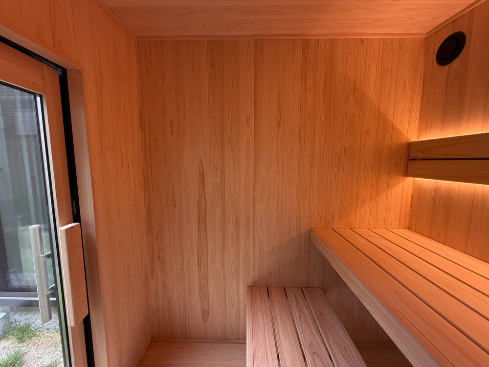 MORI SAUNA YAKISUGI 屋外用サウナ 内装ヒノキ節なし